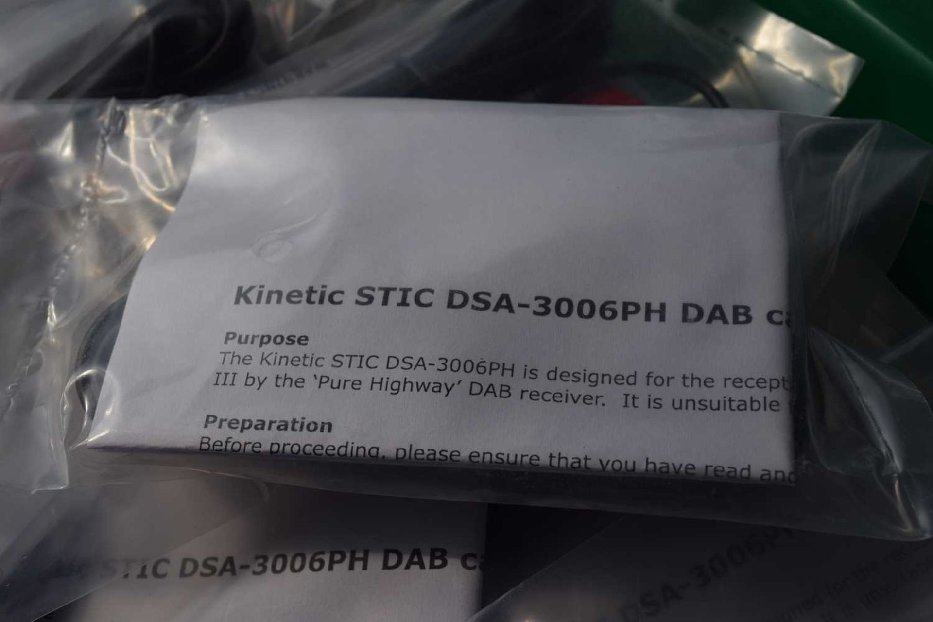 Approx 78 Kinetic Stic-T DSA - 3006 PH DAB 2.5mm Jack, Aerial - Image 2 of 4