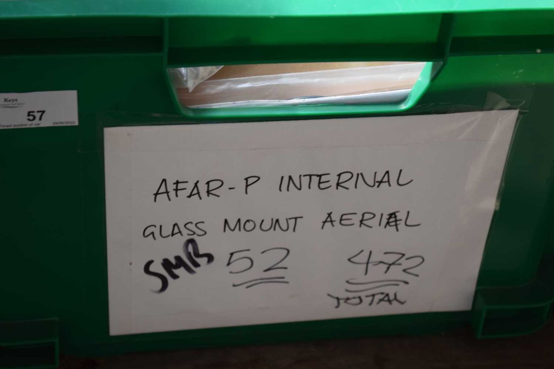 Box containing 52 AFAR-P internal glass mount aerial - Image 3 of 4