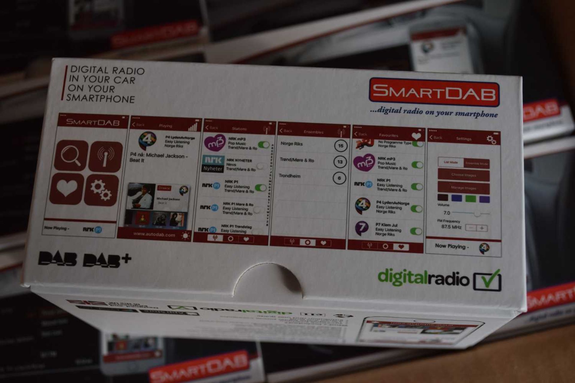 Box containing 20 SmartDAB, Wireless in-car DAB adapter with dedicated app. Please note Item - Image 2 of 6