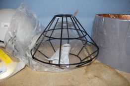 Wire lamp shade