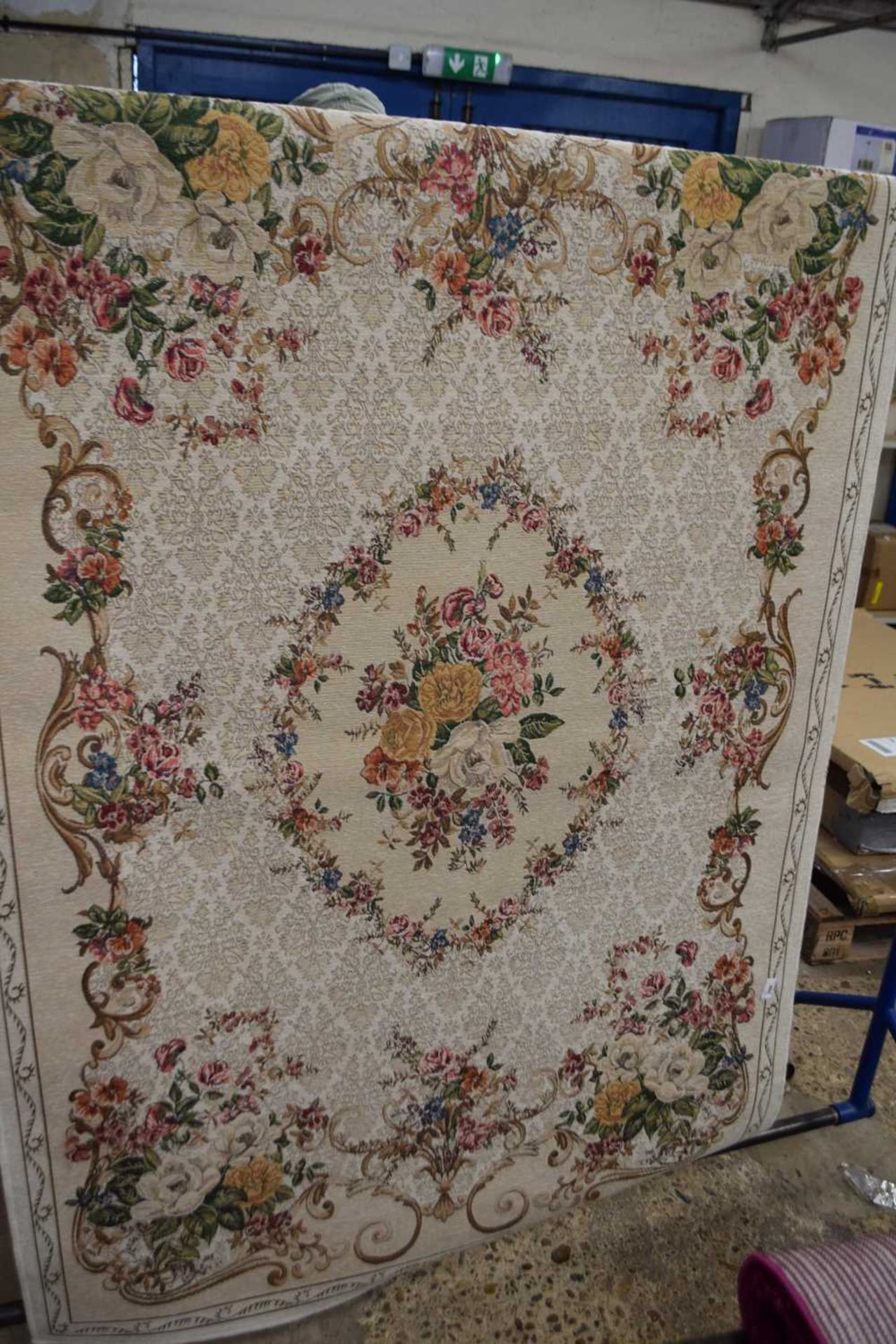 Florence beige floor rug, 120 x 180cm - Image 2 of 2