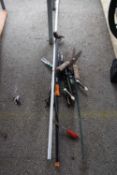 Mixed lot of various edgers, loppers, cutters etc