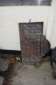 Large cast iron fire back (a/f), width 105cm,height approx 70cm