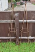 Pair of traditional obelisks, height 150cm