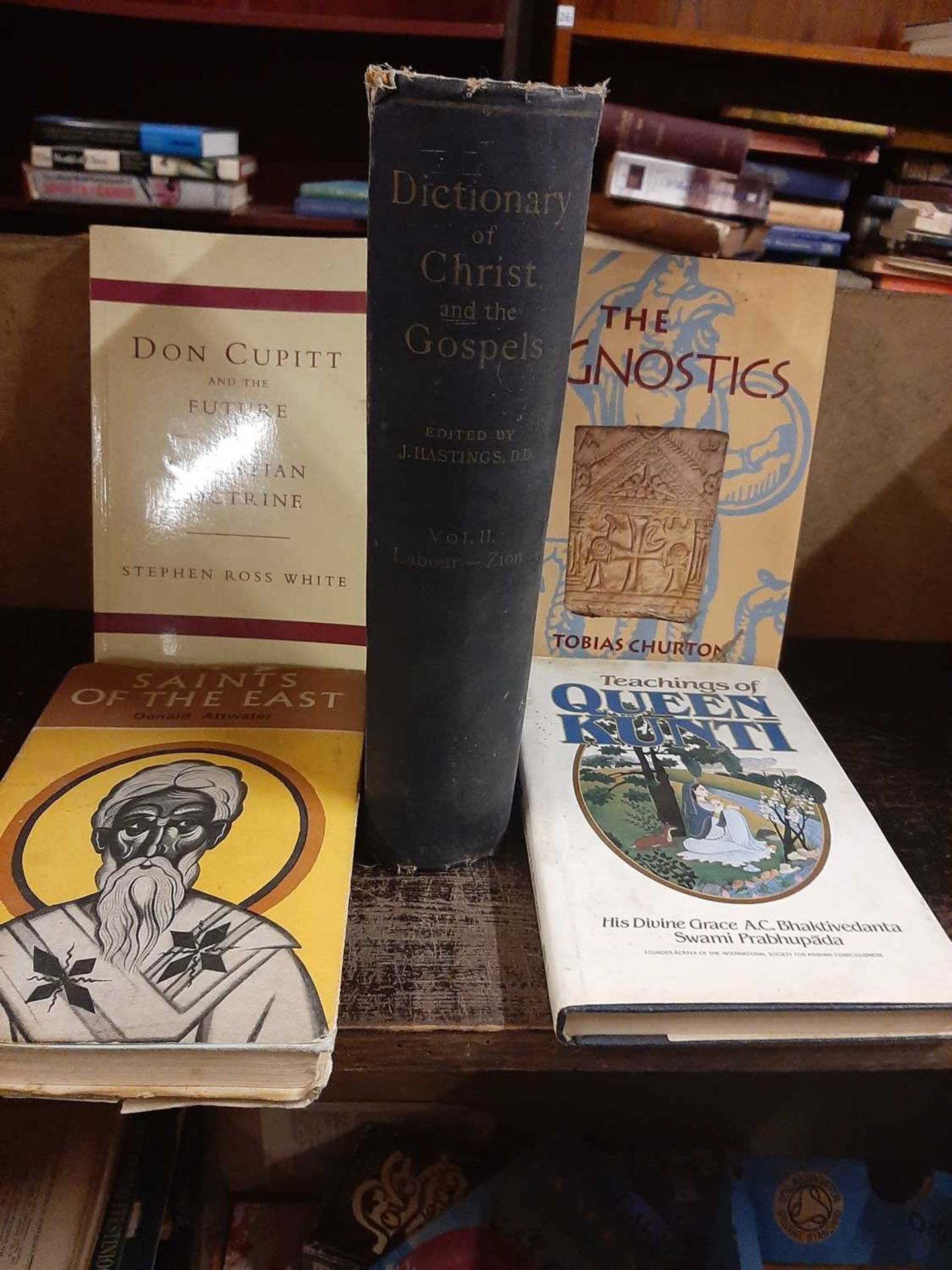15 religious interest books [our ref: 524a] - Image 3 of 3