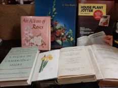 10 flower related/gardening books including Familiar with Wild Flowers [our ref: 593b]