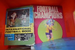 12 vintage football books mainly 1970s [our ref: 356b]