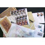 Mixed lot, brown envelope of foreign & commonwealth stamps, used envelope of First Day Covers & unus