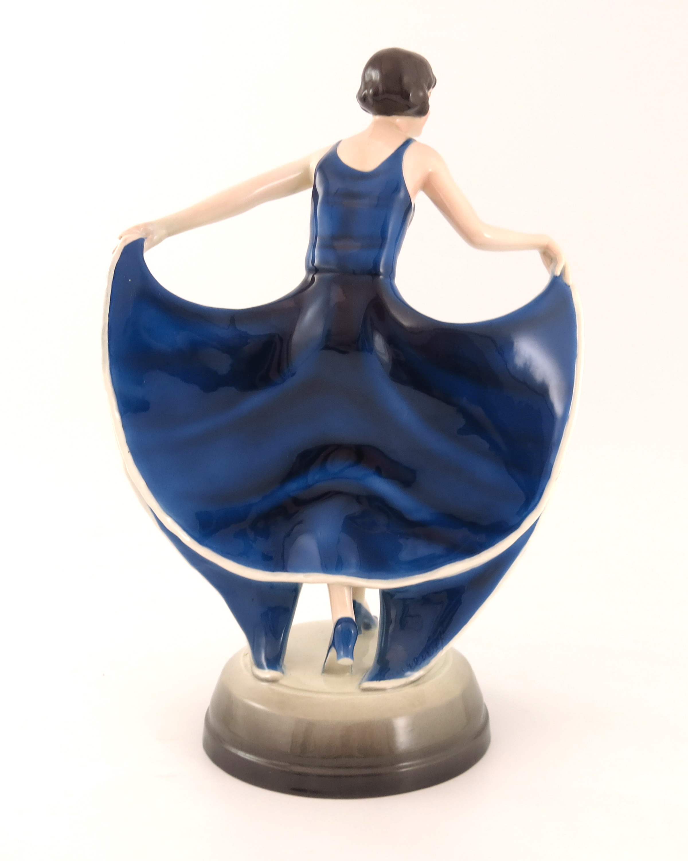 Josef Lorenzl for Goldscheider, Standing Dancer in Butterfly Dress, model 5715 - Bild 3 aus 6