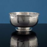 Guild of Handicraft for Goldsmiths and Silversmiths Company, an Art Deco silver bowl