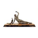 Georges Van de Voorde, Vanite, an Art Deco bronze figure group