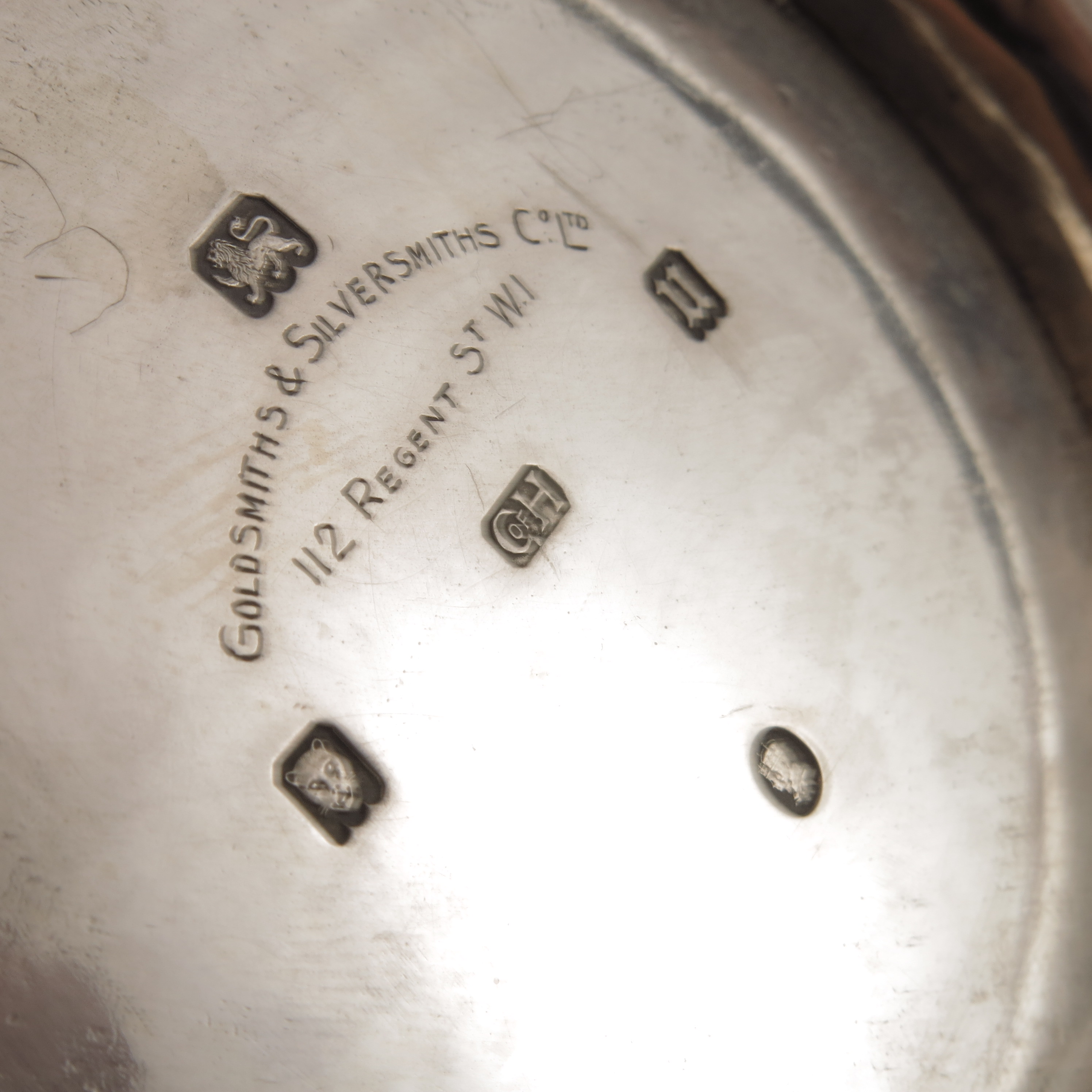 Guild of Handicraft for Goldsmiths and Silversmiths Company, an Art Deco silver bowl - Image 3 of 3