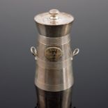 An Elizabeth II silver novelty pepper grinder, D (S) Ltd., Birmingham 1977