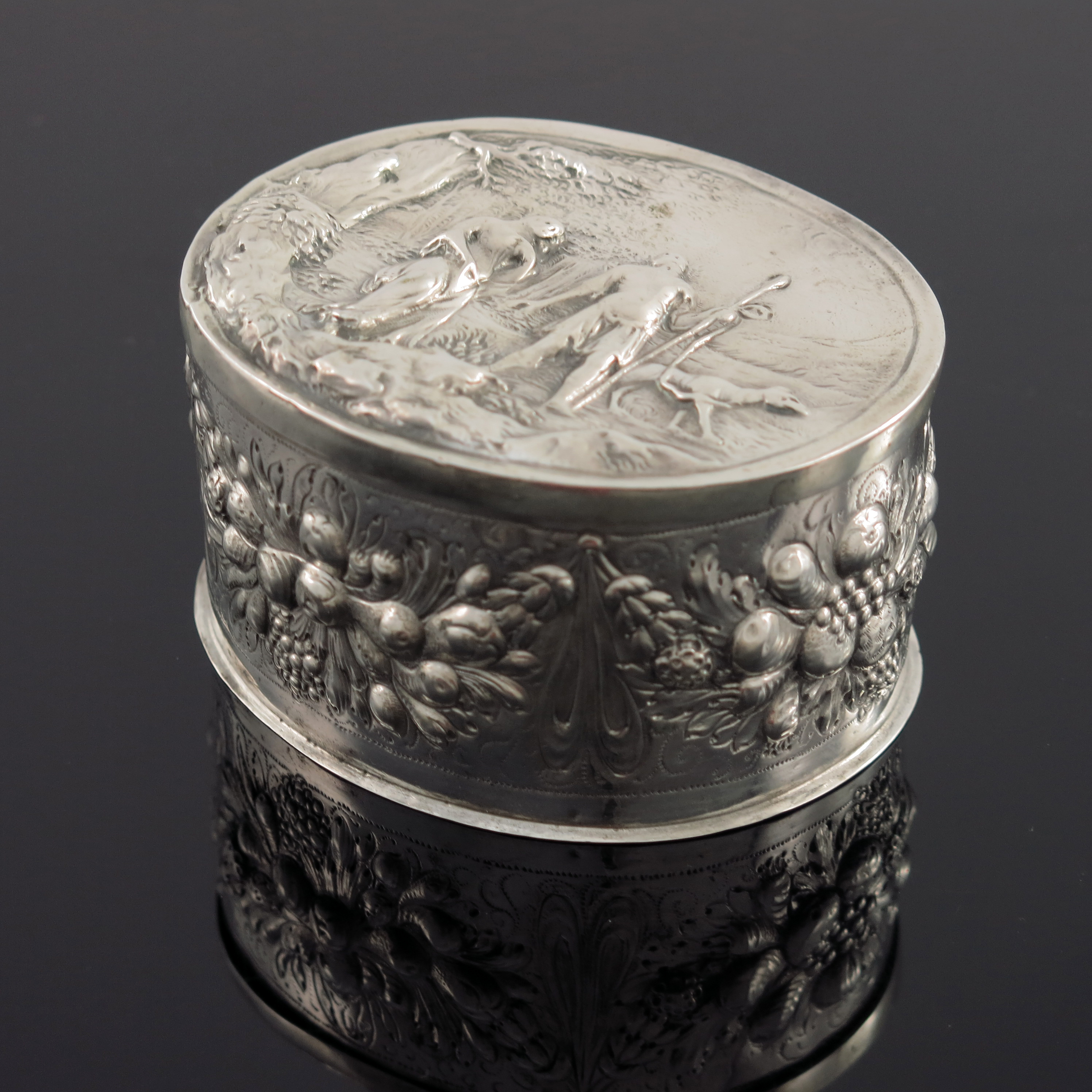 A 17th century German silver box, WP, Konigsberg 1685