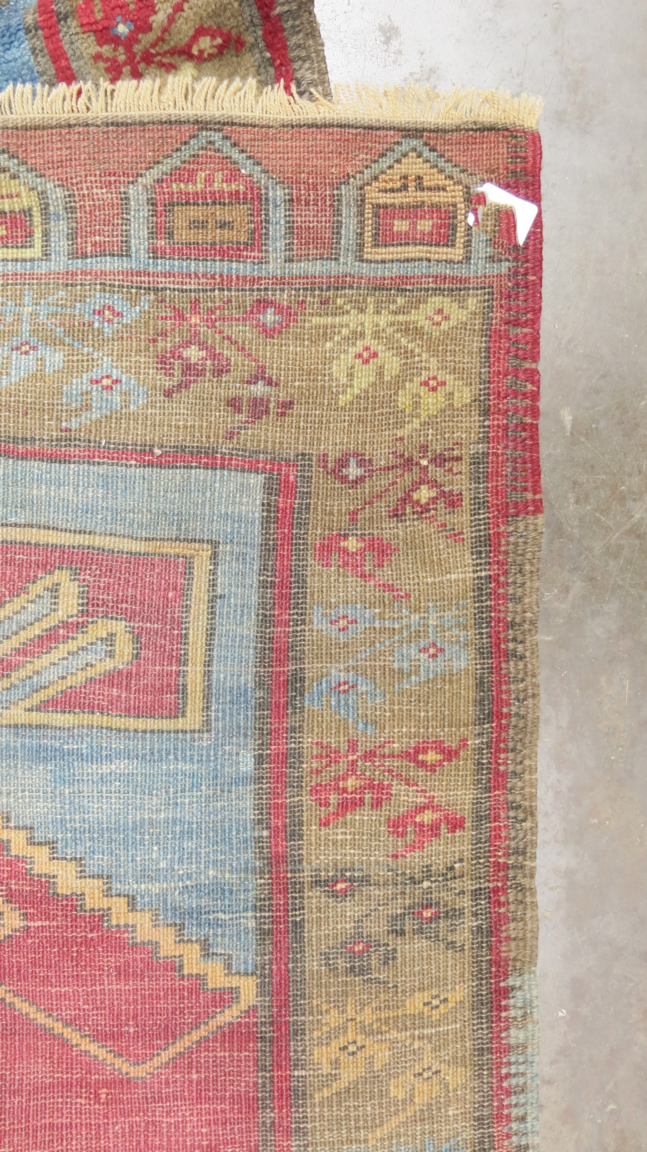 A Turkish Karapinar long rug, of traditional village design, 370 by 121cm - Image 3 of 3
