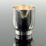 Jean Emile Puiforcat, an Art Deco French silver beaker