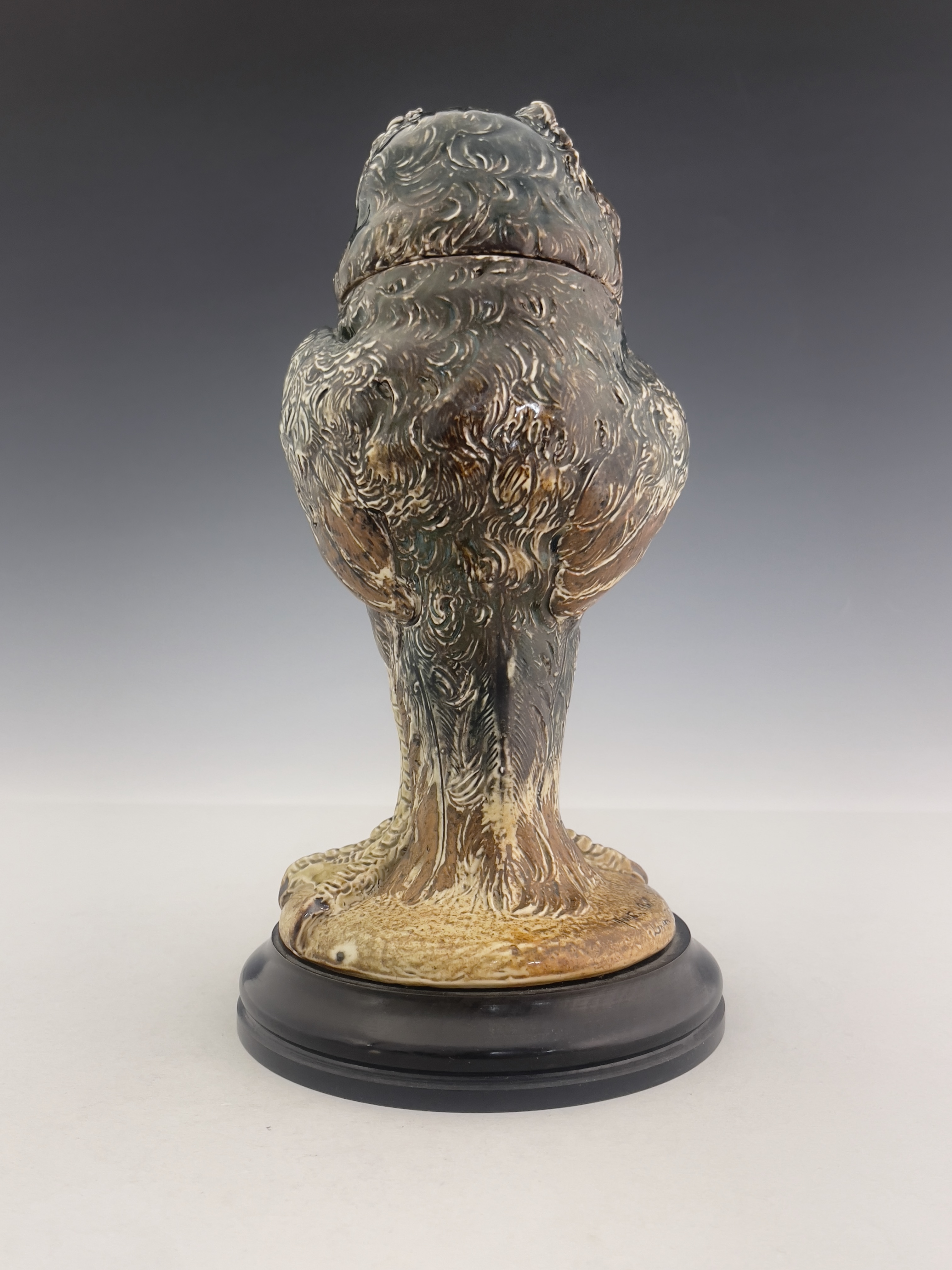 Robert Wallace Martin for Martin Brothers, a stoneware sculptural bird jar and cover - Bild 5 aus 7