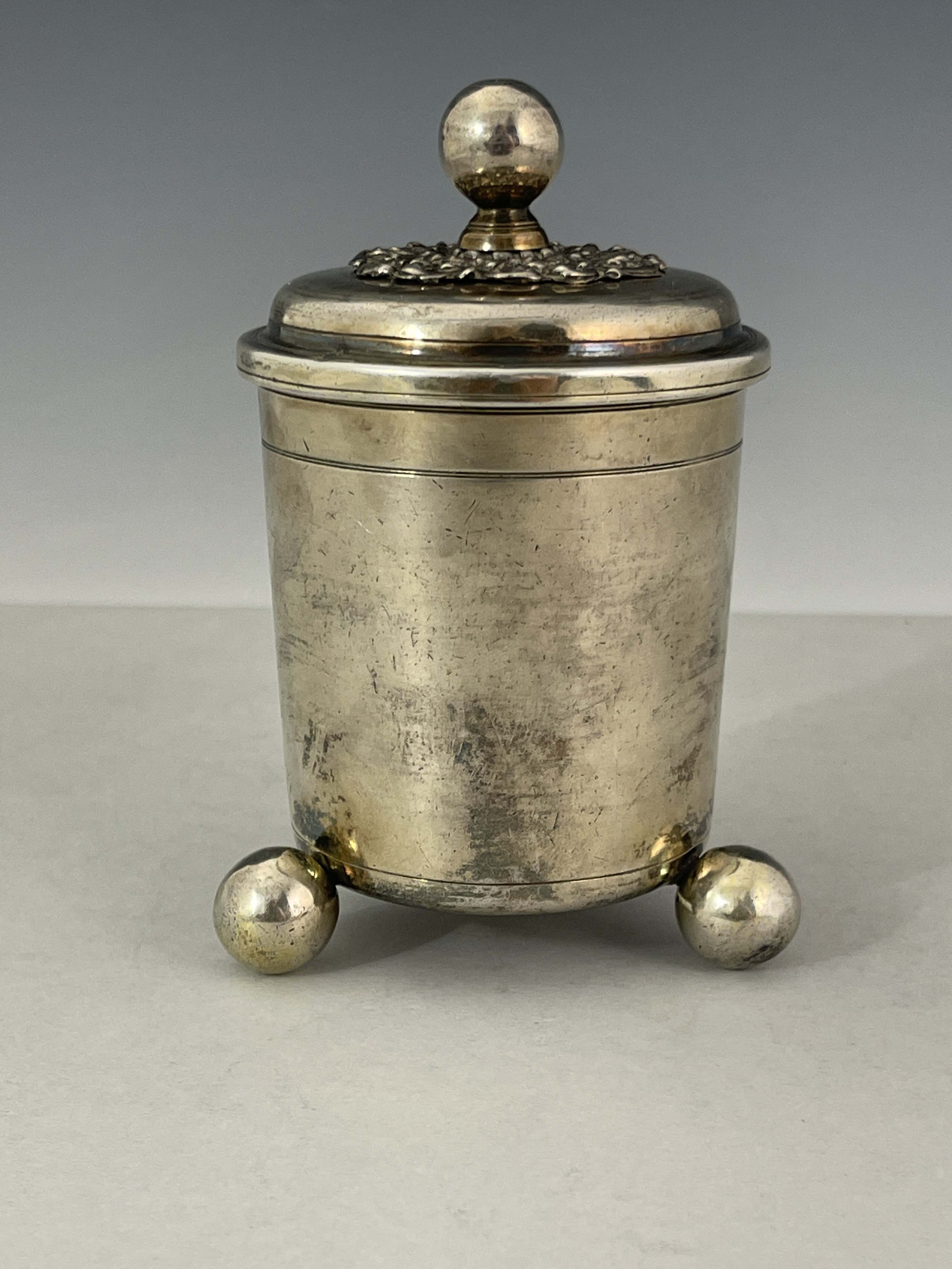 A German silver gilt cup and cover, Augsburg circa 1680, beaker form, on three ball feet with ball - Image 4 of 8