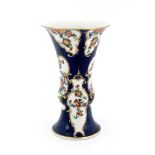 A Worcester scale blue vase