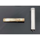 A Victorian 15 carat gold, and mother of pearl cheroot holder