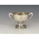 A George V silver twin handled bowl, James Deakin and Sons, Sheffield 1925