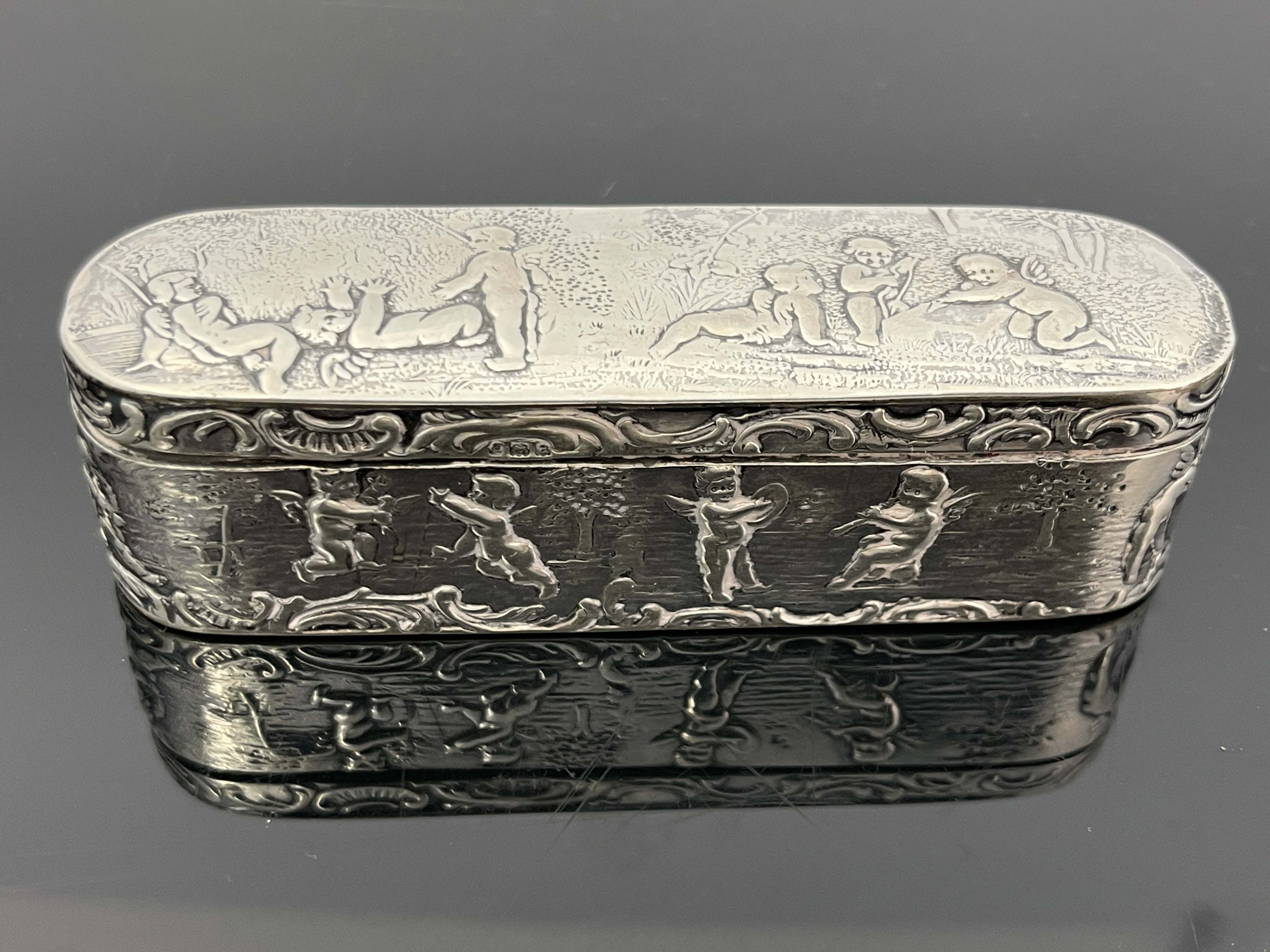 A Dutch silver snuff box, rounded oblong form - Image 2 of 7