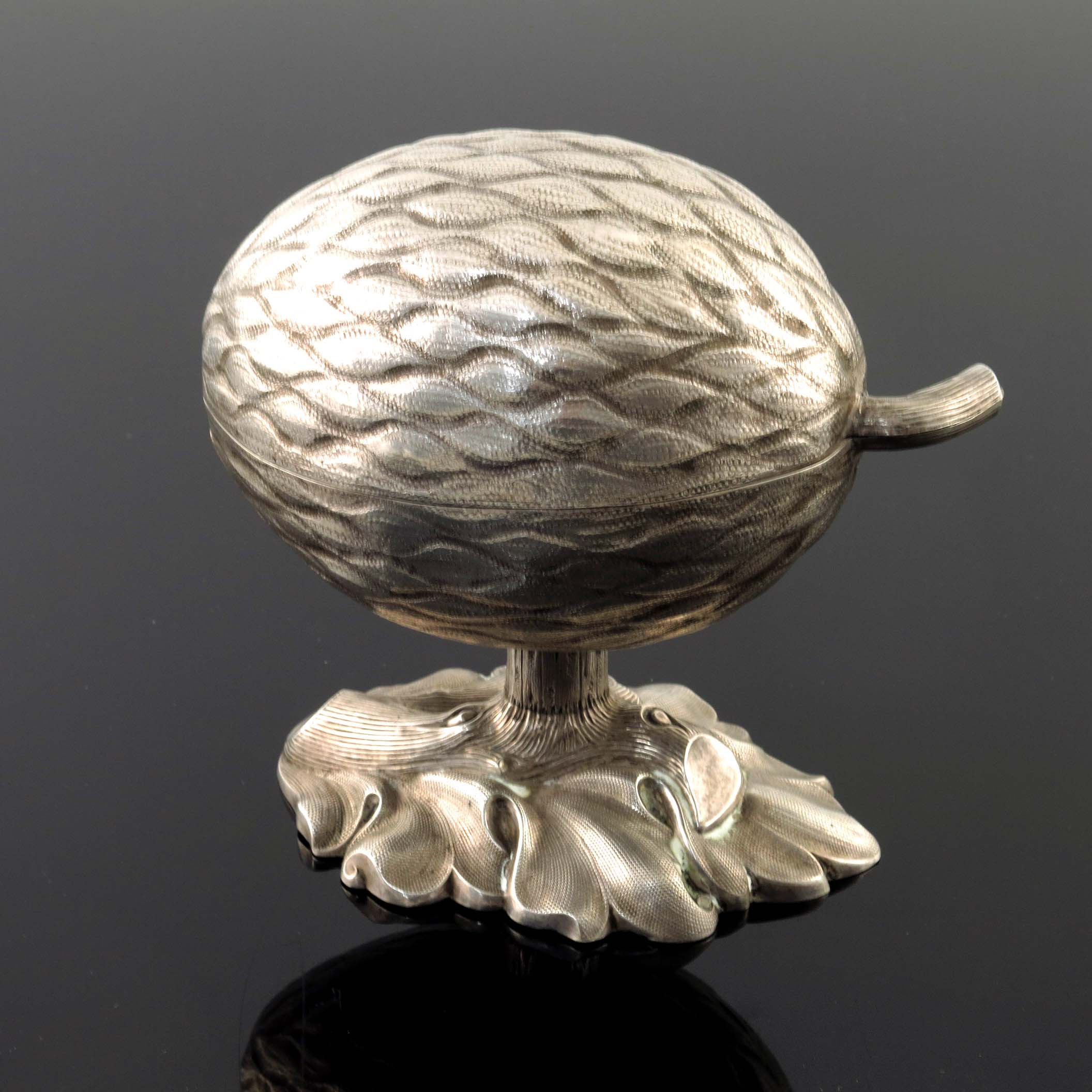 A German silver novelty etrog box