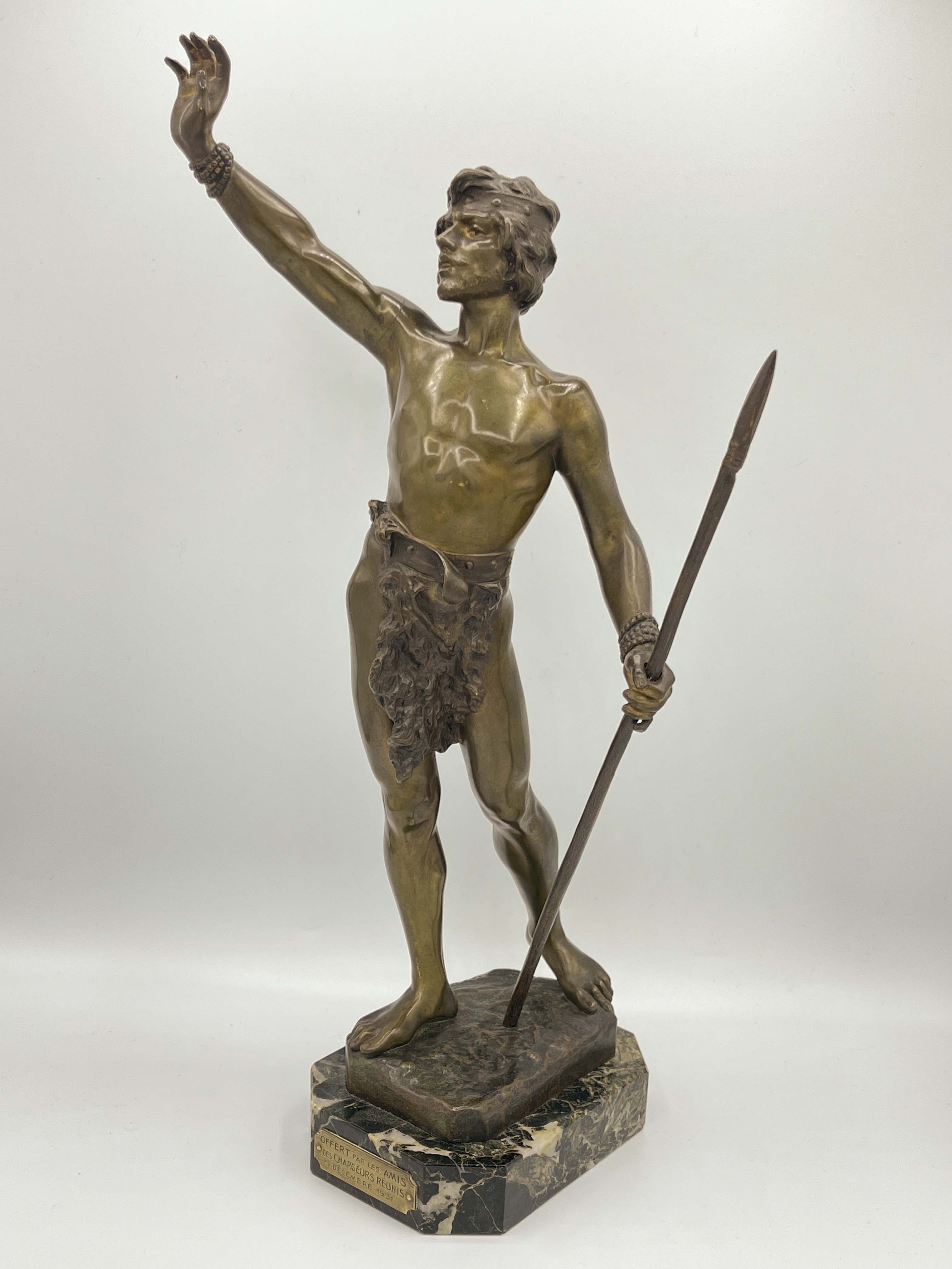 Louis Domenech, Messager de Paix, a bronze figure - Image 2 of 6