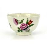 A Worcester polychrome tea bowl
