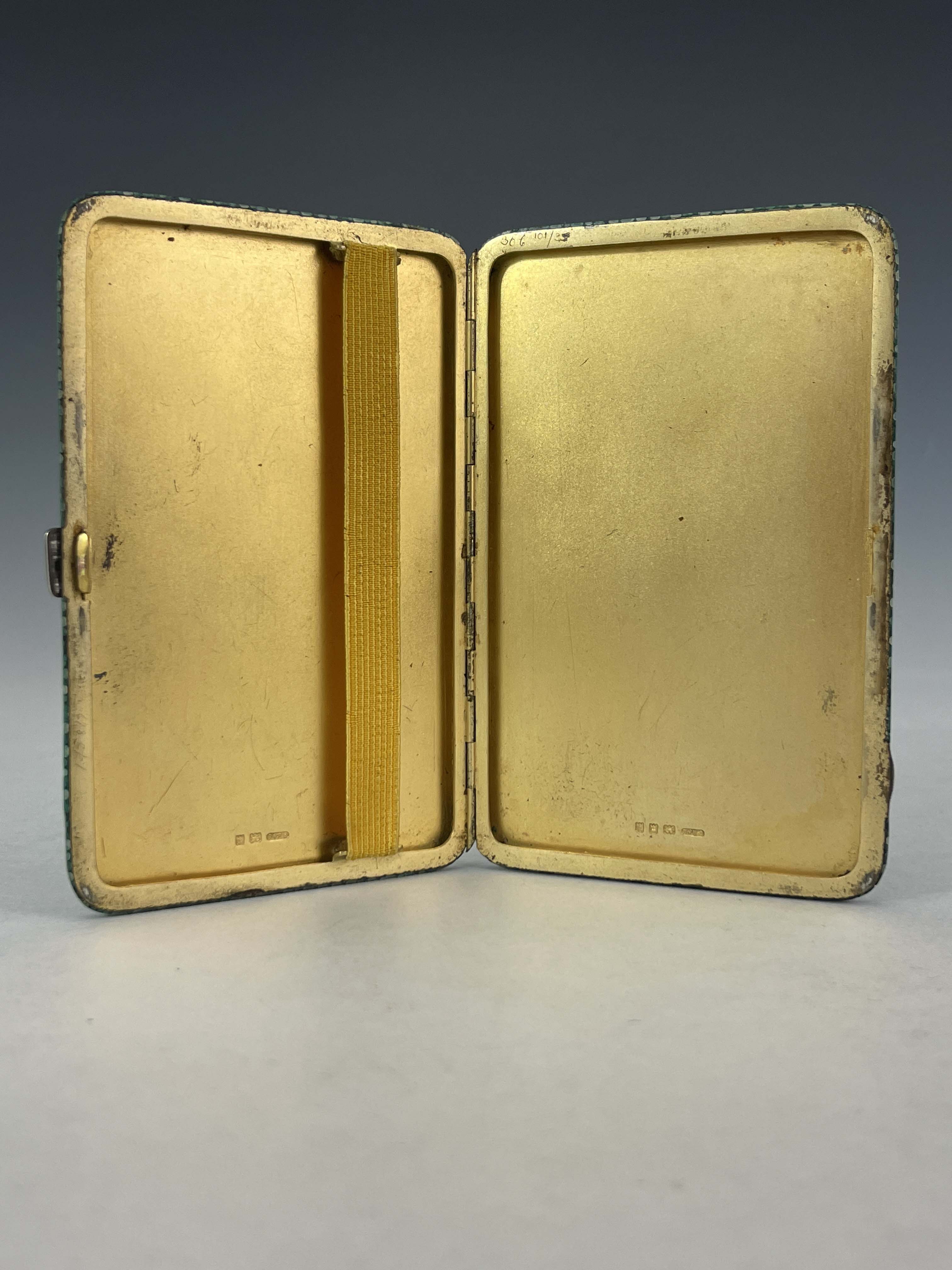 A George V silver cigarette case - Image 4 of 5