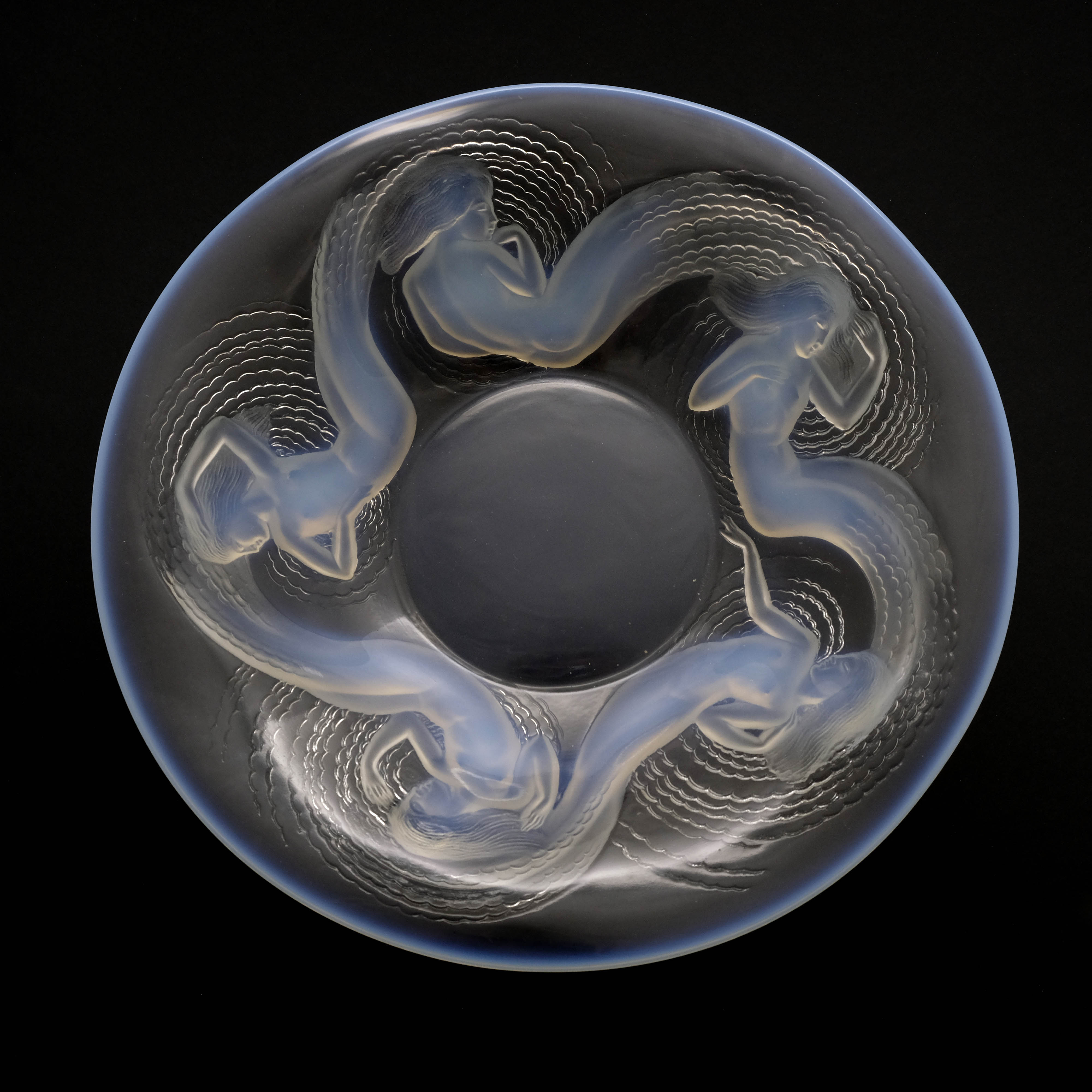 Rene Lalique, a Calypso opalescent glass bowl