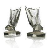 Rene Lalique, a pair of Hirondelle B glass bookends,