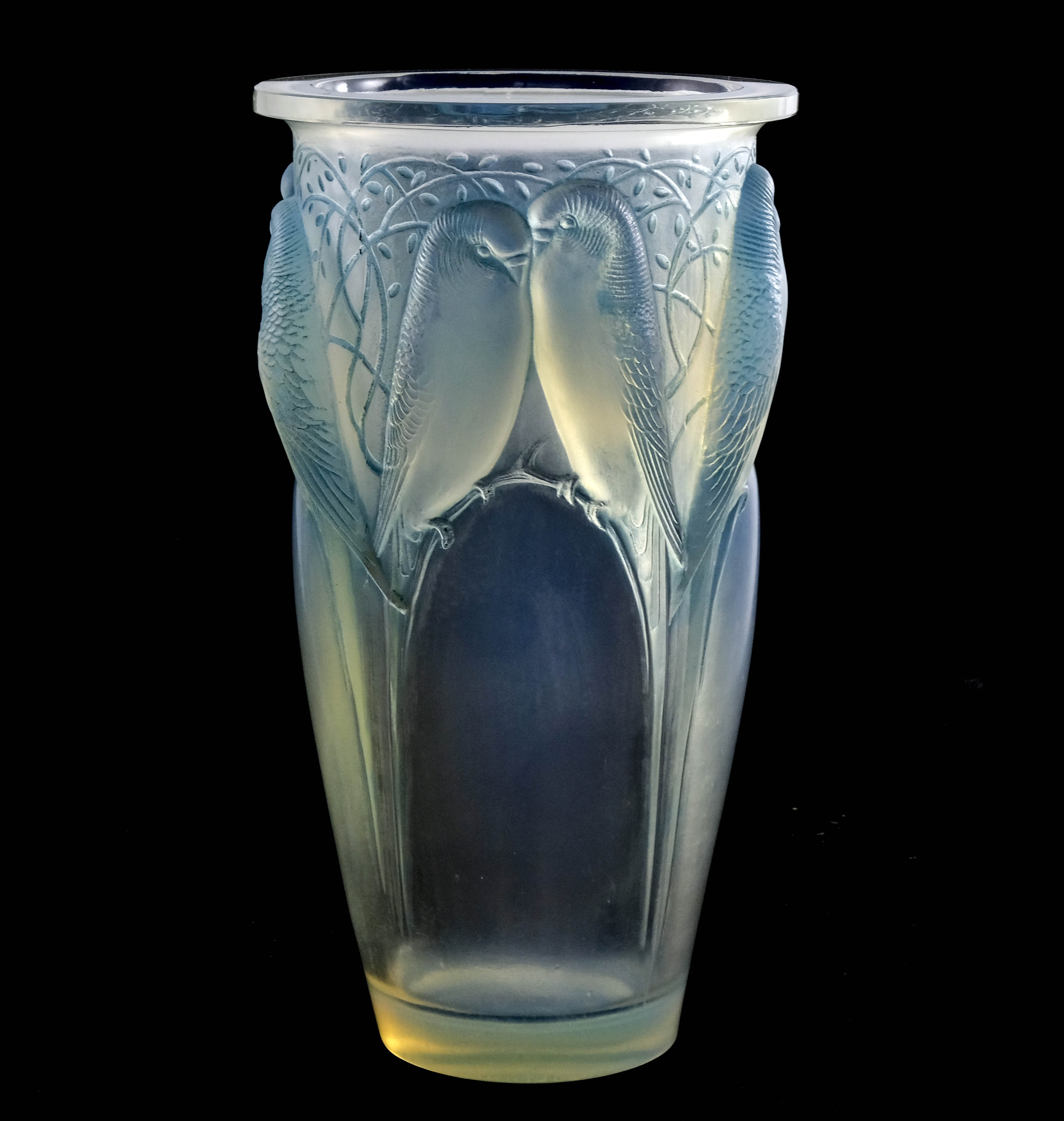 Rene Lalique, a Ceylan opalescent glass vase