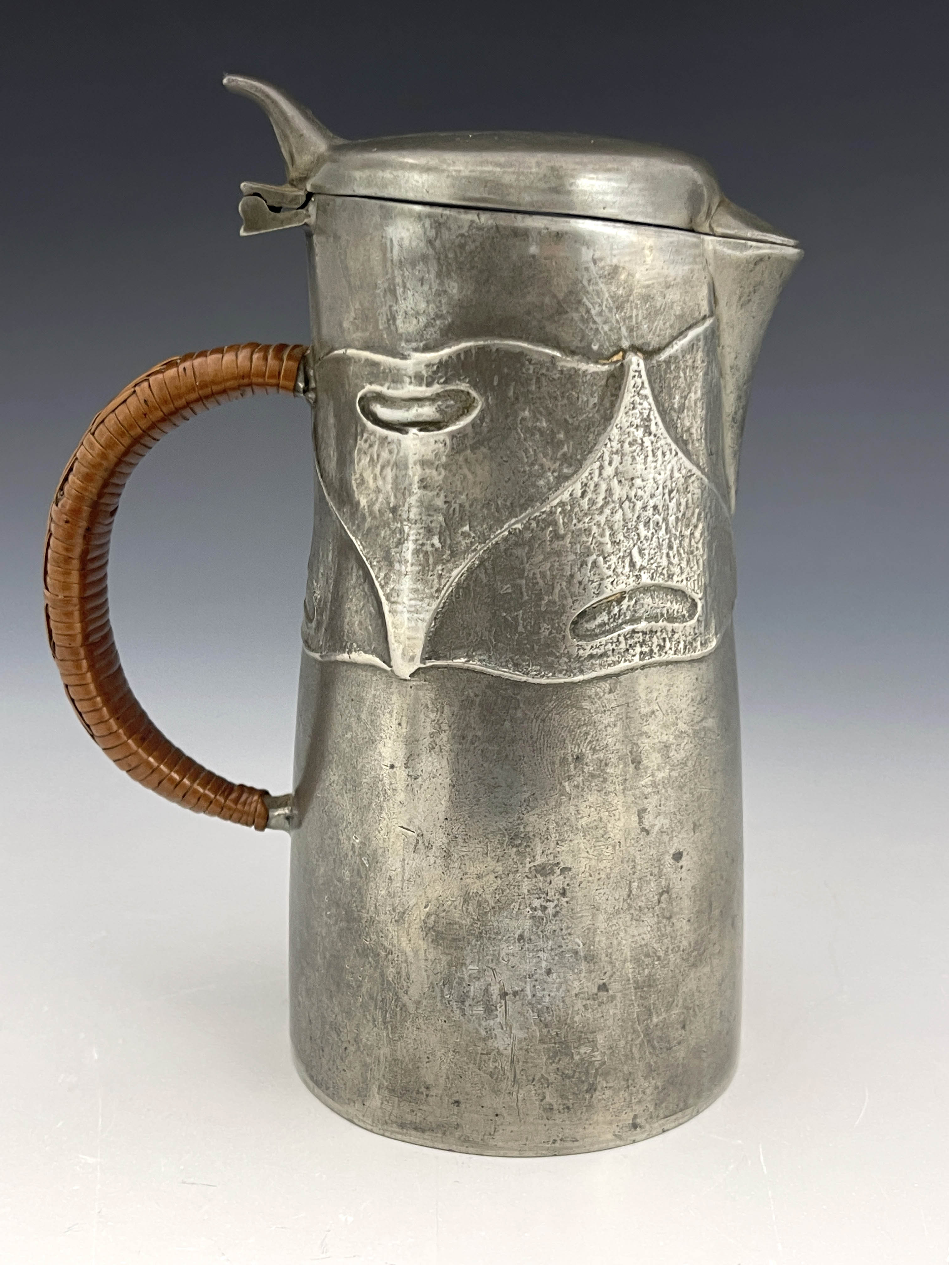 Archibald Knox for Liberty and Co., an Arts and Crafts Tudric pewter jug - Image 4 of 8