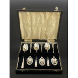 Two sets of six George VI and Elizabeth II silver teaspoons, Chester 1941 and Birmingham 1965,