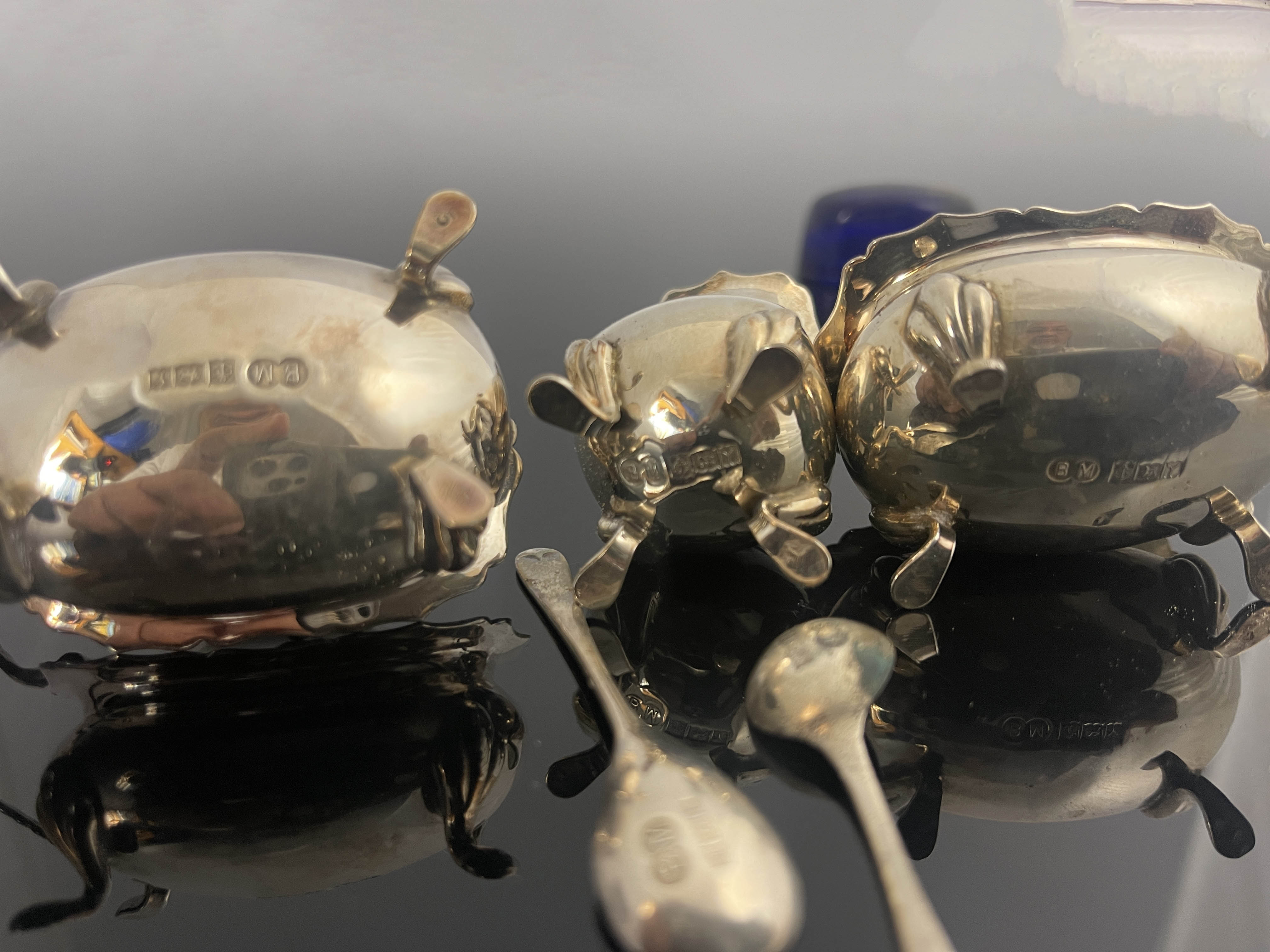 An Elizabeth II silver cruet set, Hampton Utilities, Birmingham 1965 - Image 3 of 4