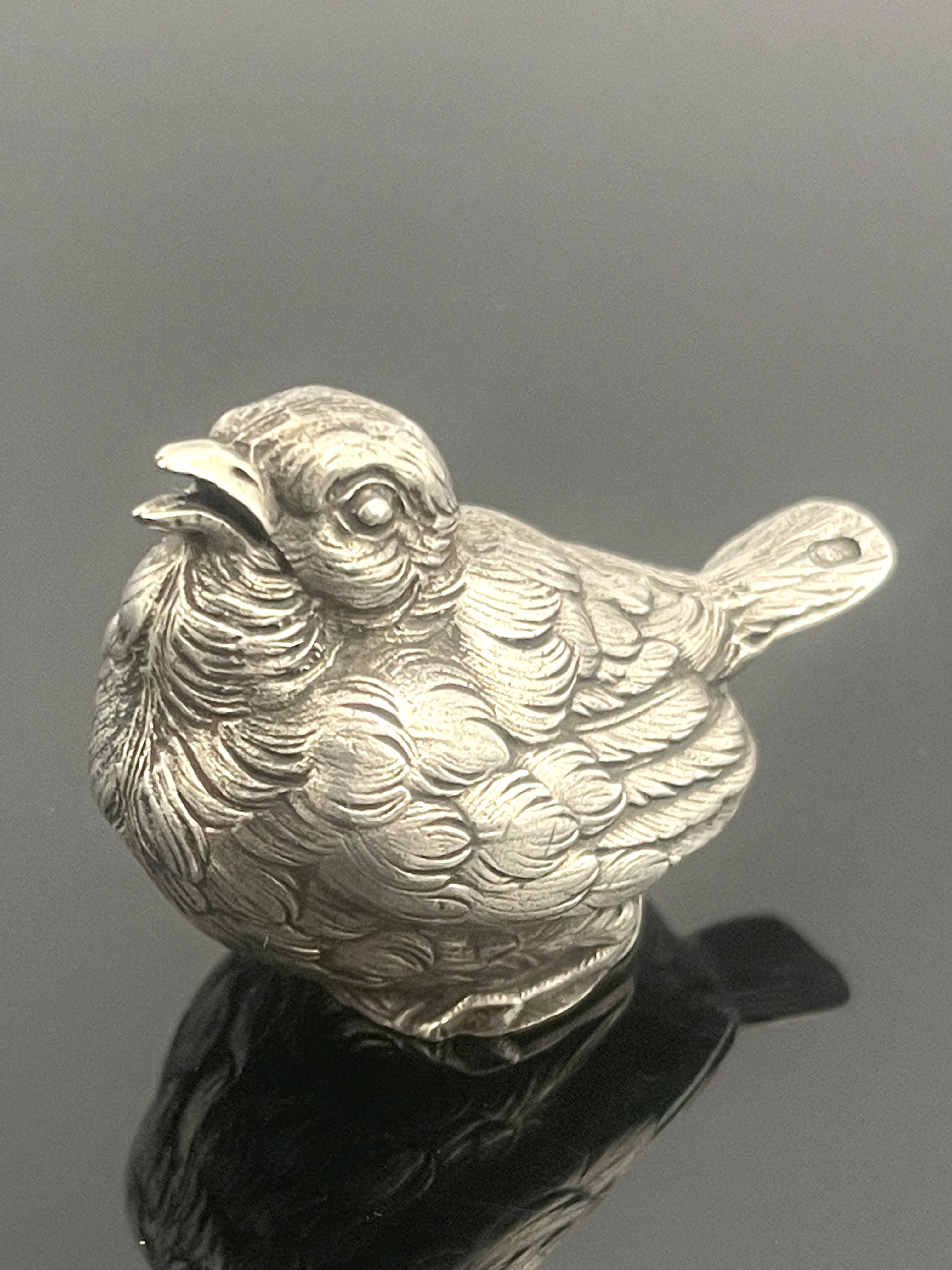 A French novelty silver salt or pepper pot - Image 2 of 2