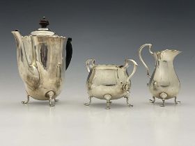 A Victorian and Edwardian silver matched coffee set, Mappin and Webb, London 1900 and 1908