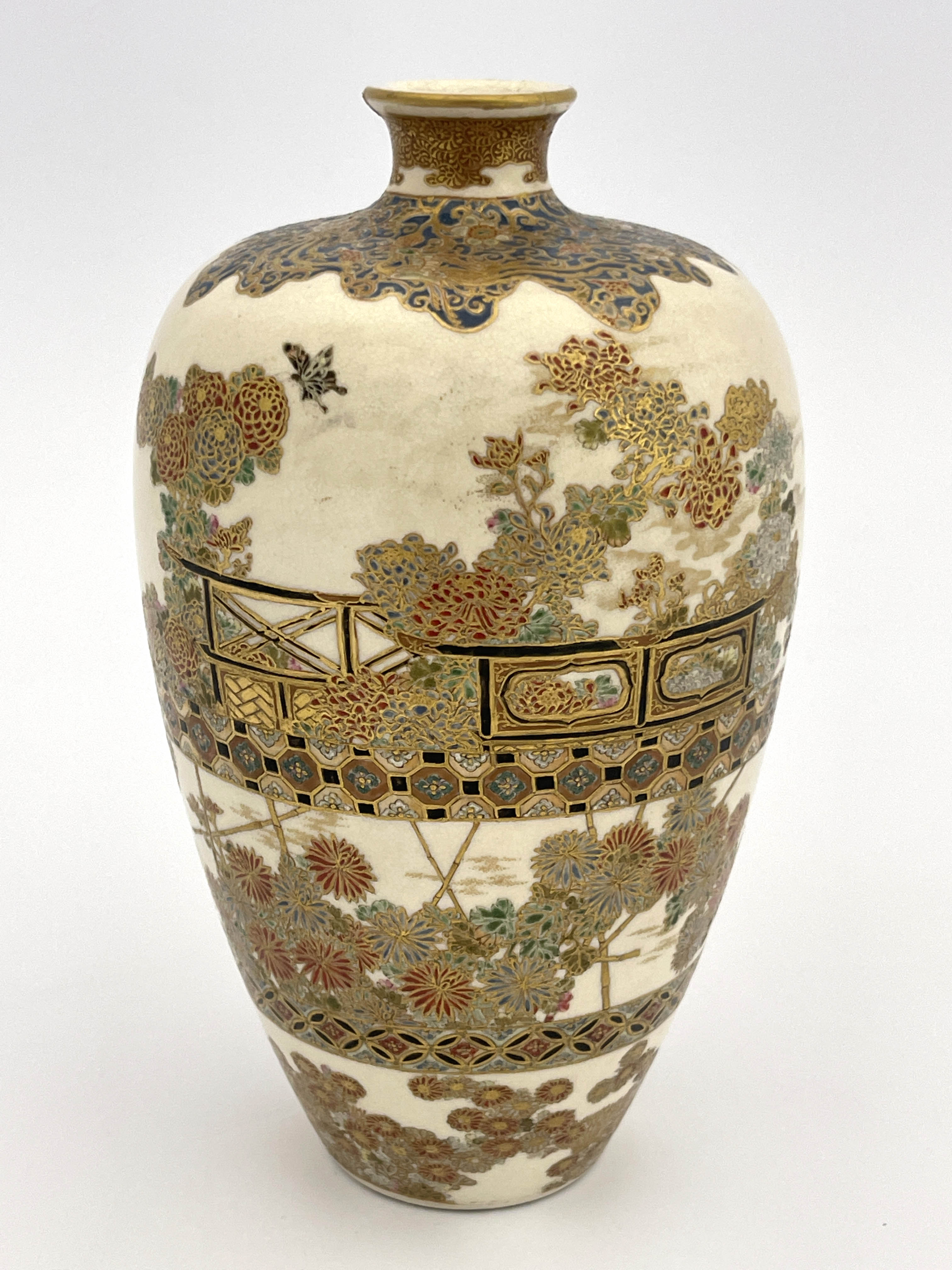 A Japanese Satsuma vase, Kinkozan, Meiji, circa 1890