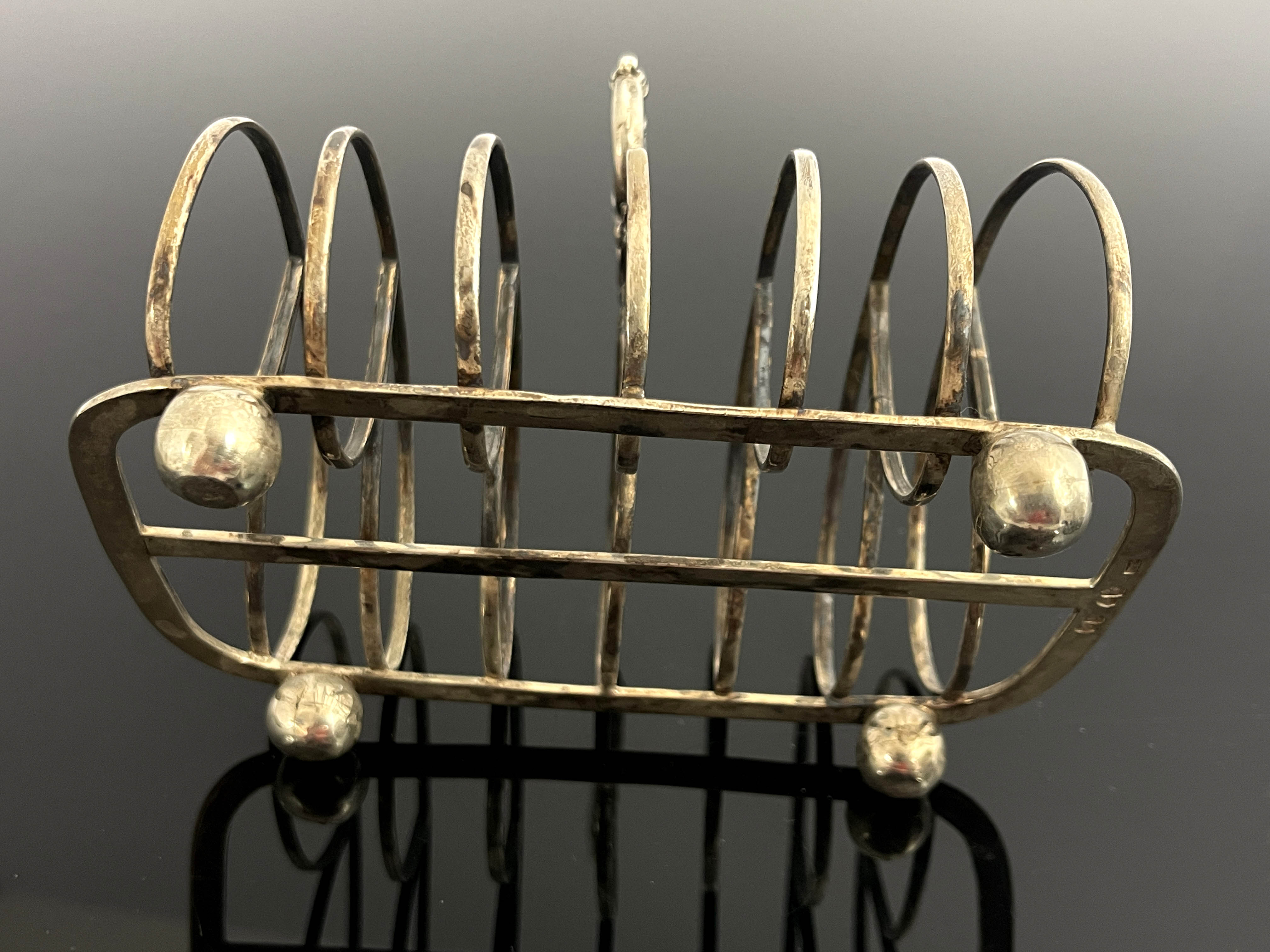 A George IV silver toast rack, London 1829, six se - Image 3 of 4