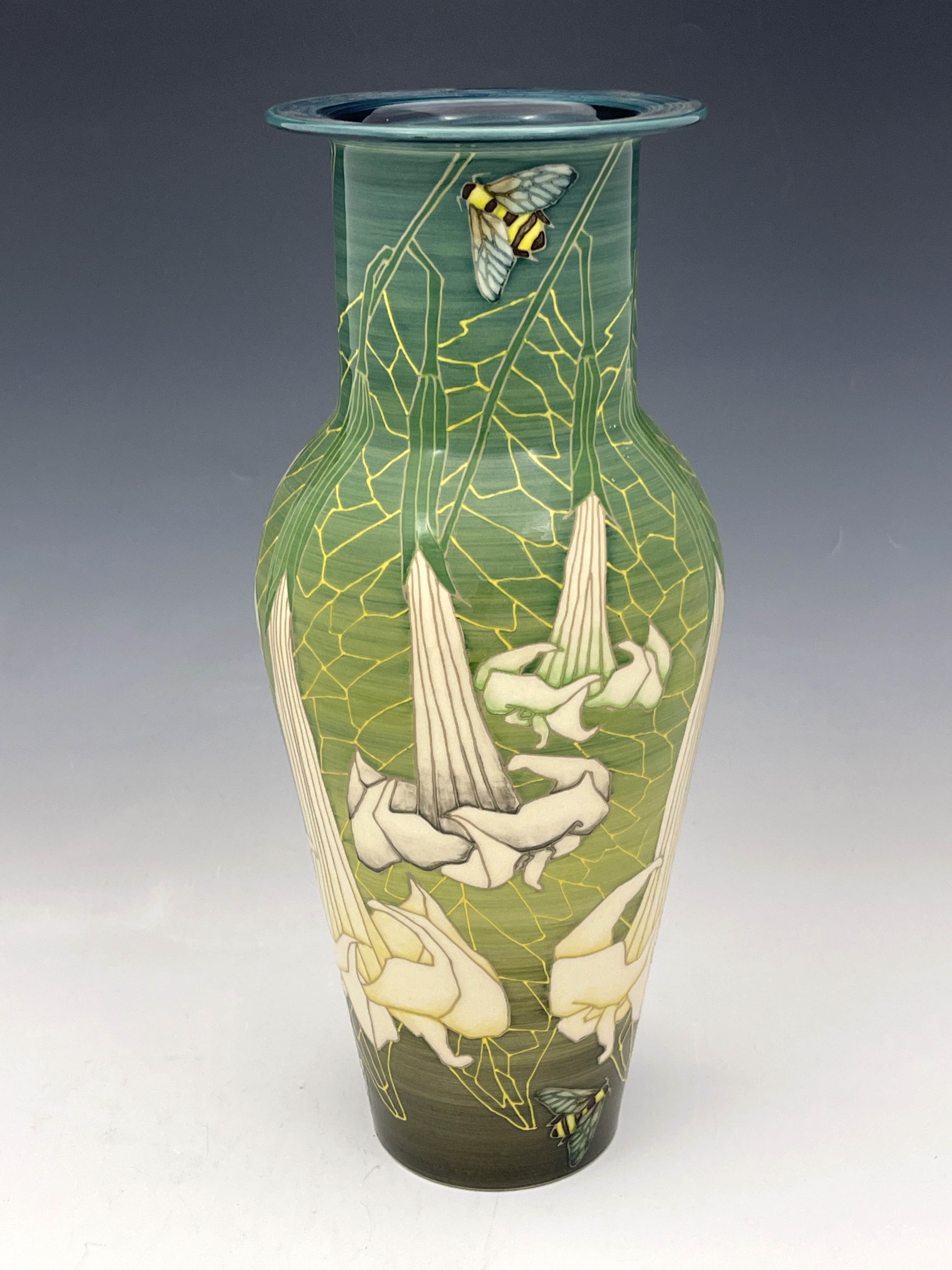 Sally Tuffin for Dennis Chinaworks, Datura pattern vase, Etruscan form, 2002, marked No 1, 41cm high - Image 2 of 5