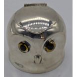 A silver owl inkwell, yellow eyes, hallmarked London, 1907, maker W&G Neal, 82g, 5cm