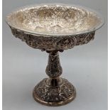 An early 20th century Thai silver tazza, original glass liner, 726g, weighted base, H. 17.5cm