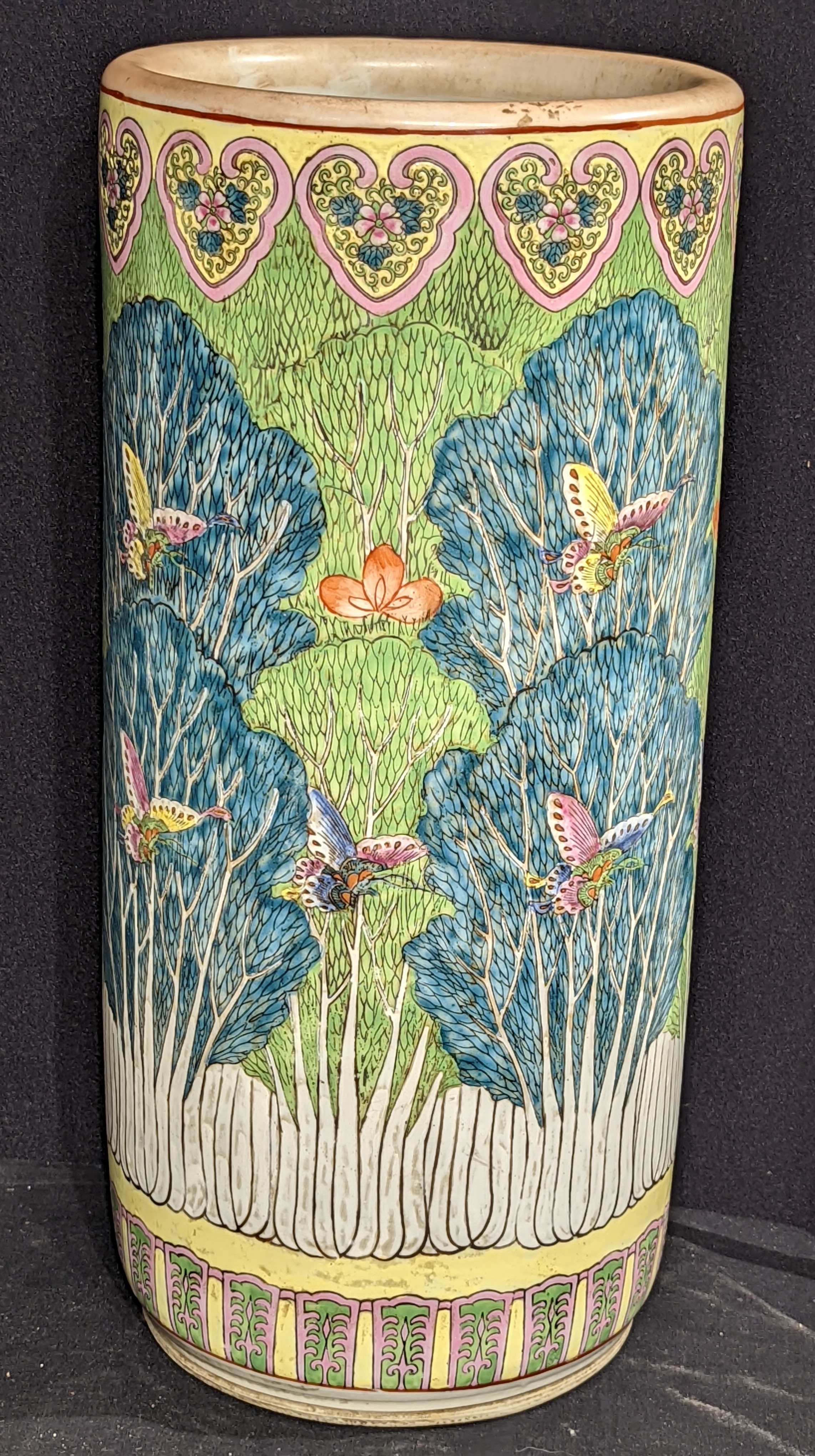 A Chinese Xianfeng period vase, depicting forestry and butterflies, Xianfeng mark to base and of the - Image 7 of 7