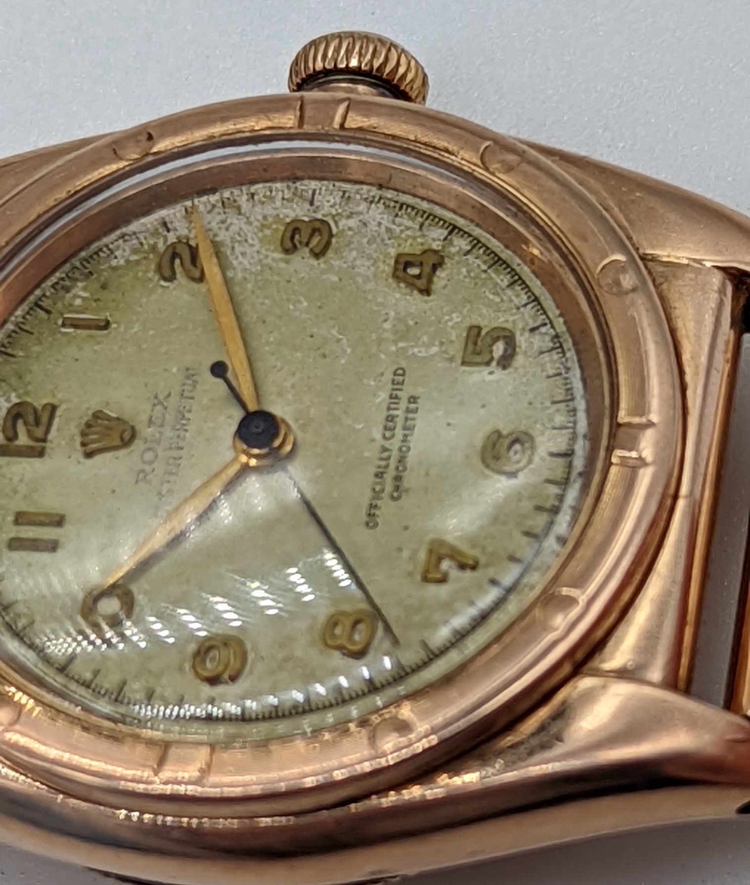 A 14ct gold Rolex Oyster Perpetual Bubbleback gents wristwatch, circa 1940s, total item weight 67. - Image 3 of 10