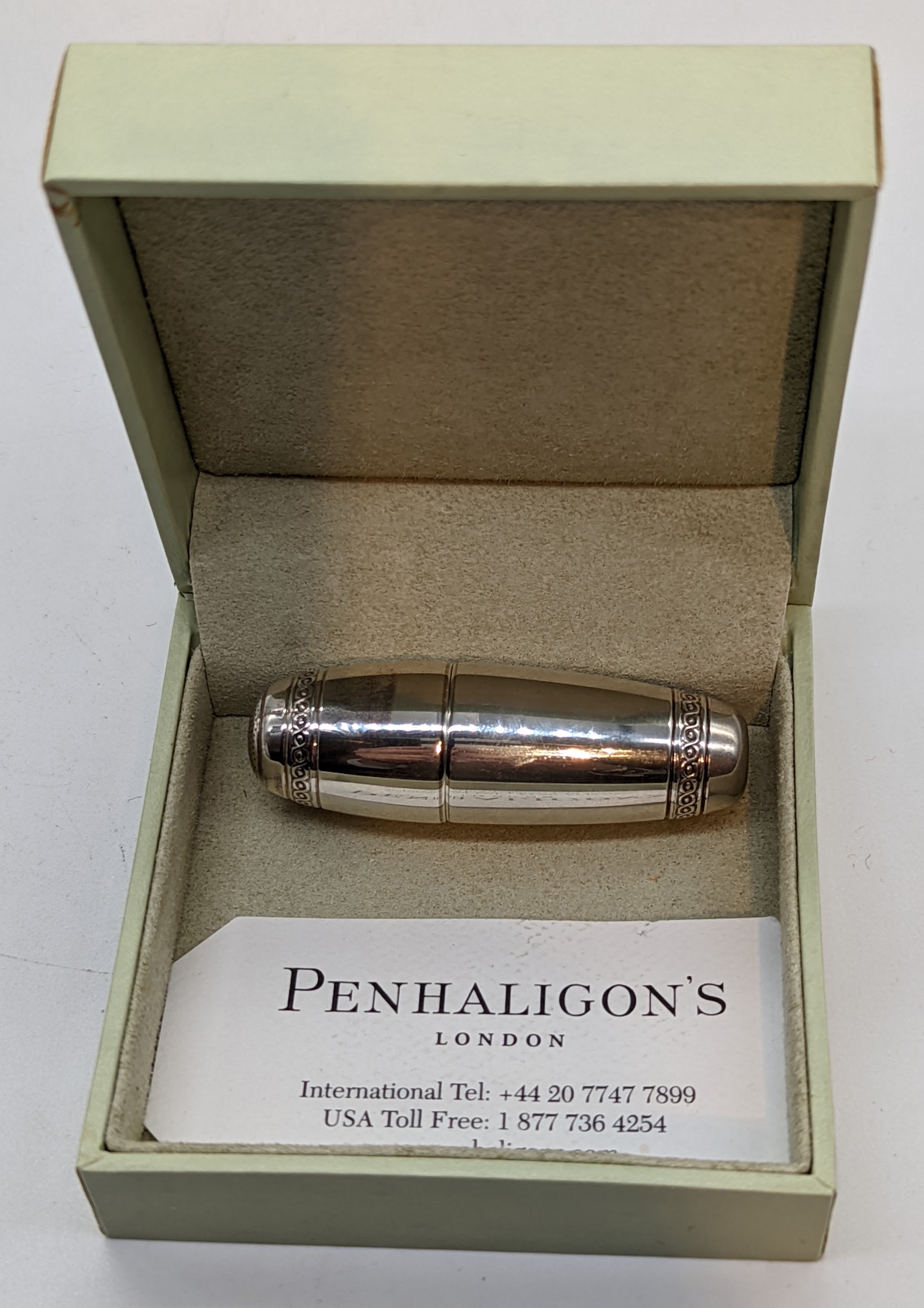 A Penhaligons silver cased sewing set, London hallmarks