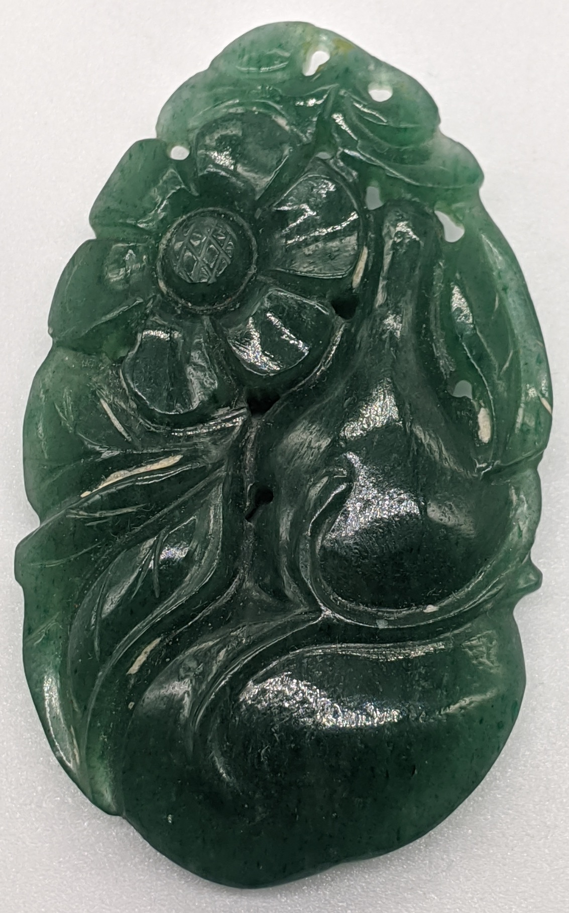 A Chinese green jade carving of flowers and fruit, L.5.5cm - Image 2 of 2