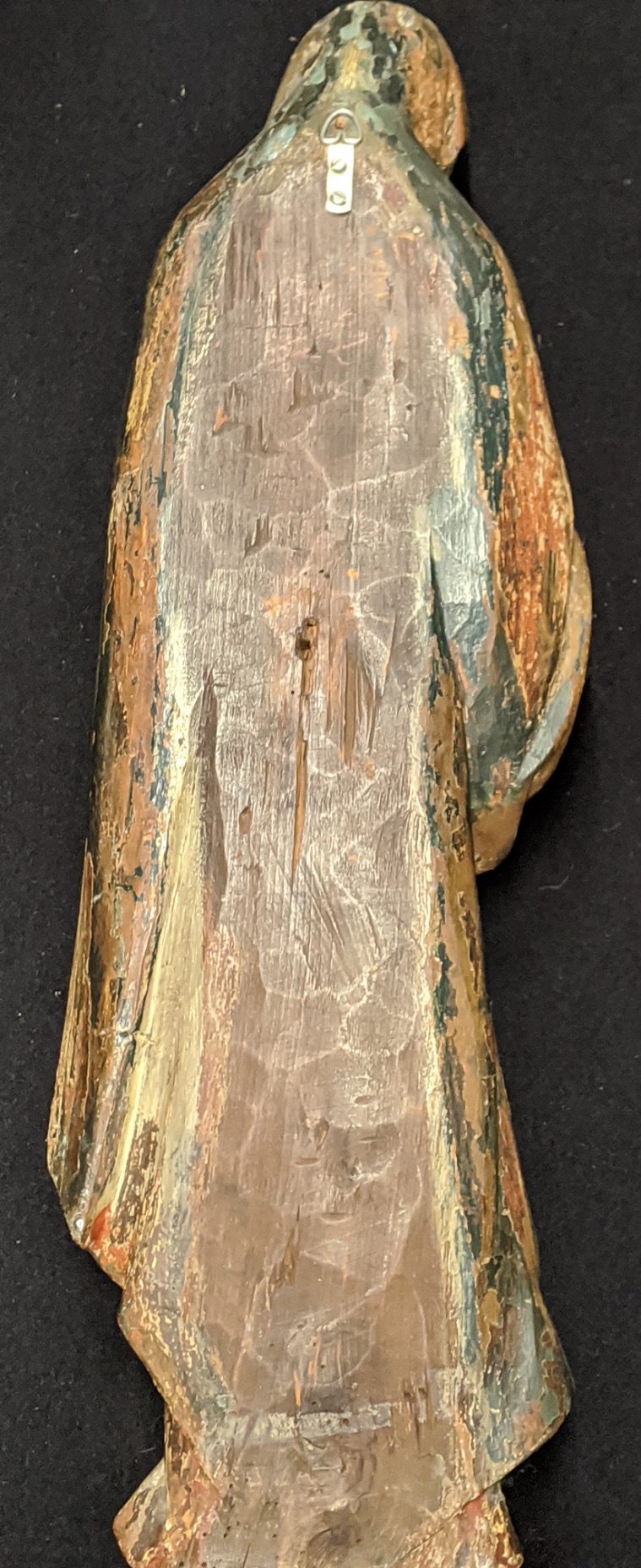 A 16th century Spanish wooden carving of Madonna, remnants of paint pigment, H.64cm Provenance: - Image 5 of 5