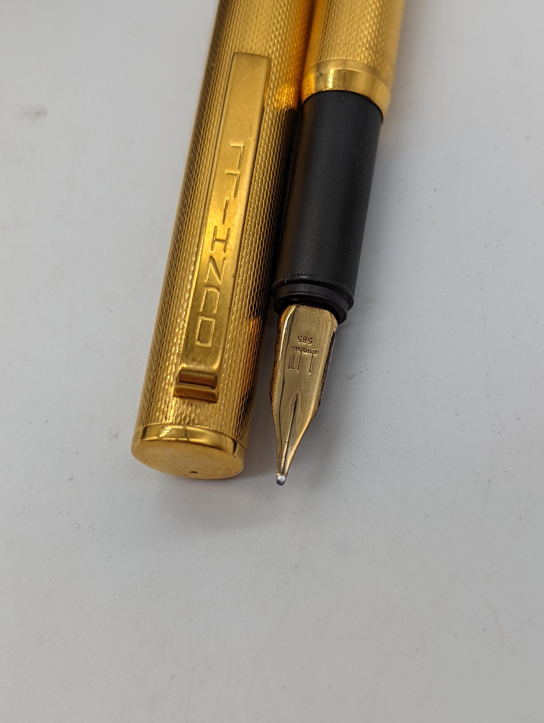 A Dunhill gold plated fountain pen, 14ct nib - Image 2 of 2