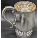 A silver tankard, hallmarked Sheffield 1938, maker W.W.&S, 406g, H.13cm